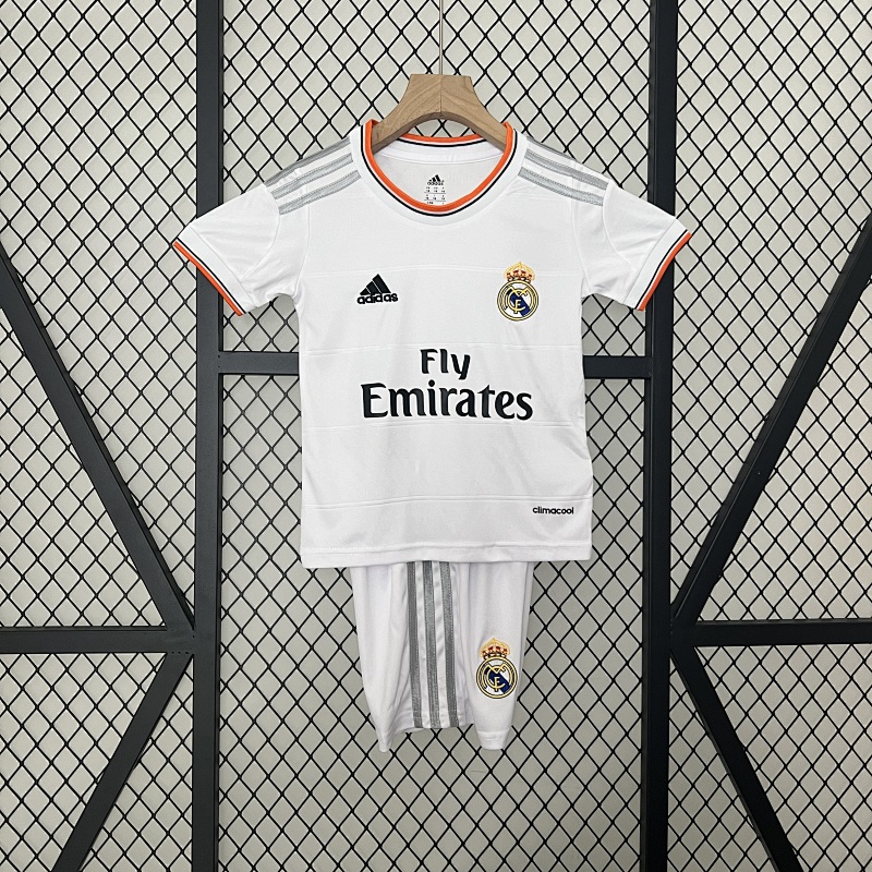 kids Real Madrid 13/14 home size: 16-28