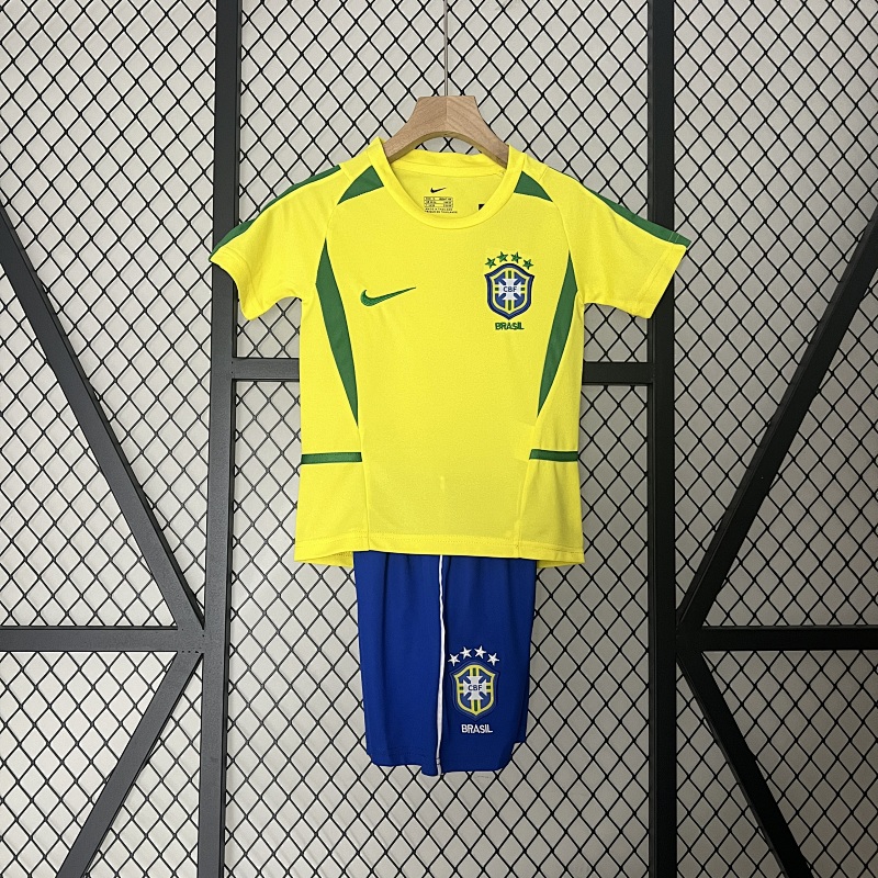 kids Brazil2002 home size: 16-28