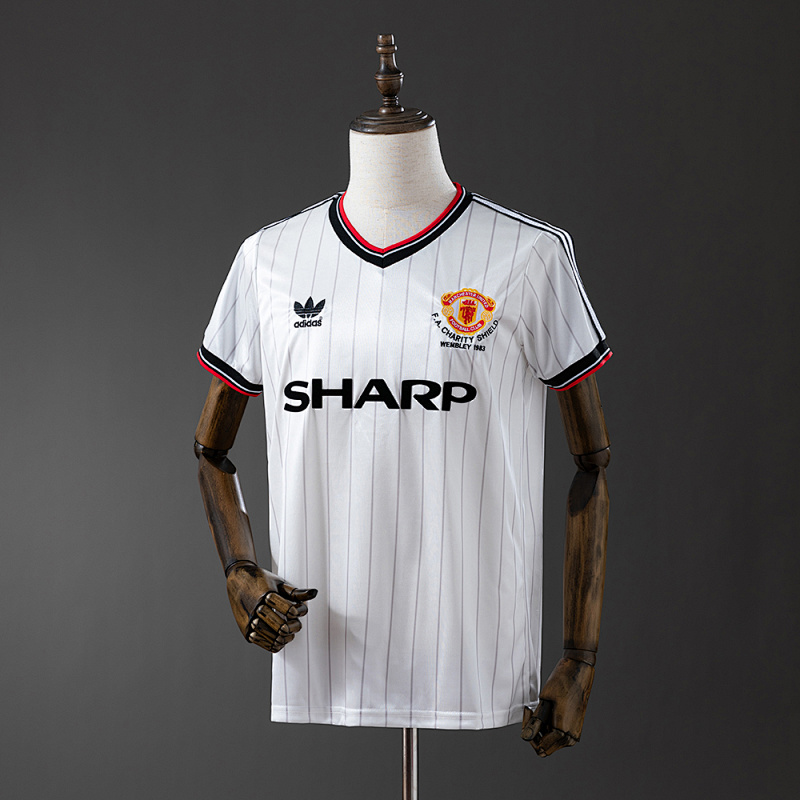 RetroM-U 1983 away S-XXL