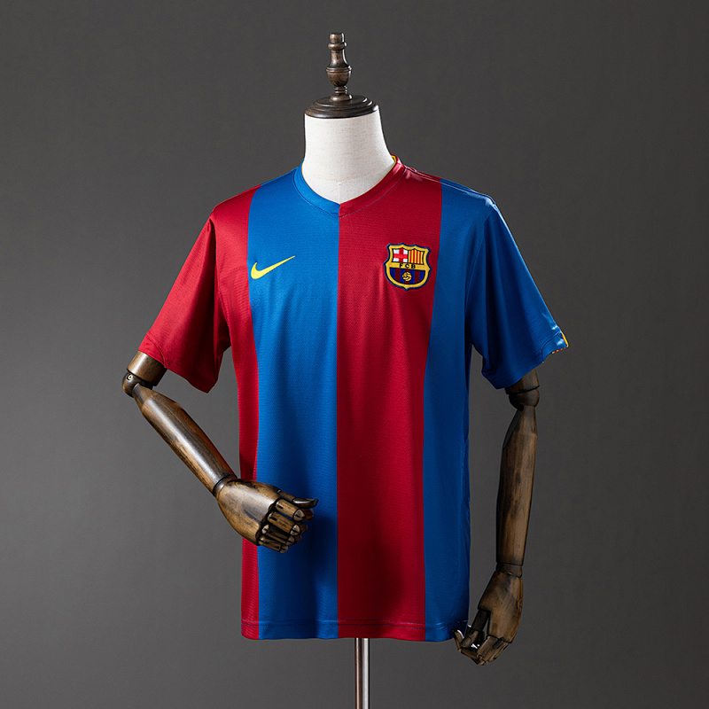 Retro Barcelona 06/07 home S-XXL