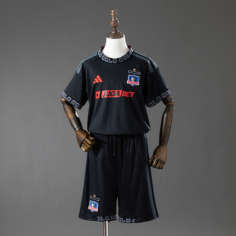 Colo Colo 26/27 Away Kids Kit Size 16-28
