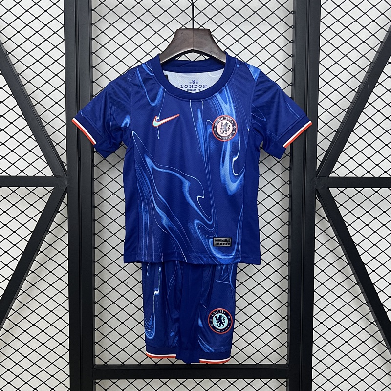 24/25 kids Chelsea home size 16-28