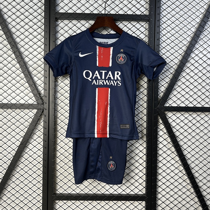 24/25 kids PSGChampion Edition home size: 16-28