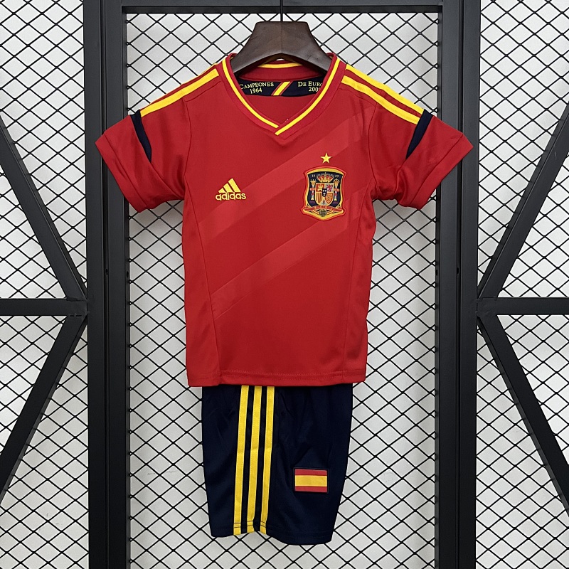 kids Spain 2012 home size: 16-28
