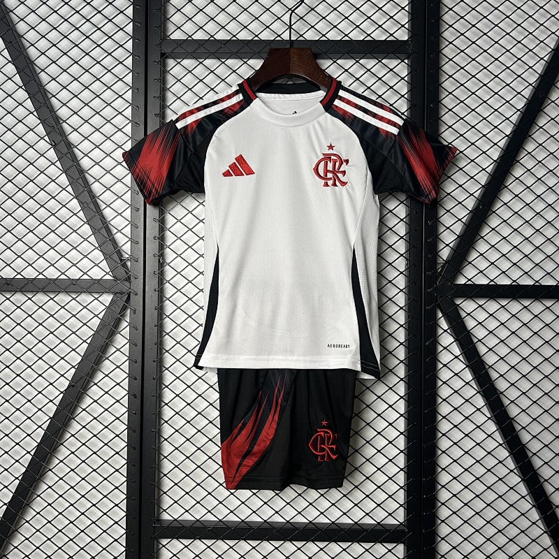 25/26 kids Flamengo away size: 16-28