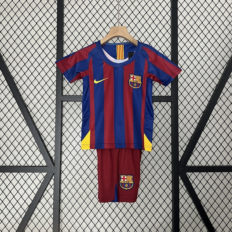 kids Barcelona 05/06 home size: 16-28