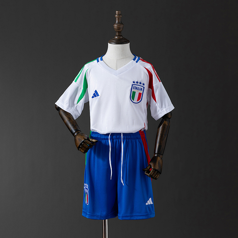 2024 kids Italy away size: 16-28