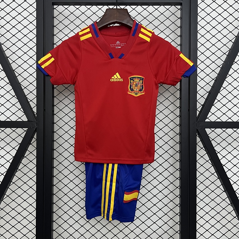 kids Spain 2010 home size: 16-28
